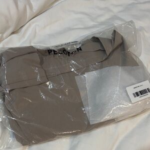 Peoeton x Lululemon. Shorts. Athletic Shorts with net inside